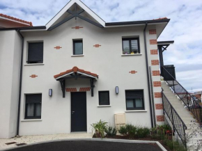 Bassin Arcachon Appt recent4 couchages petit jardin